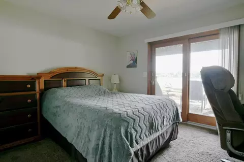 Bedroom - 1988 N N Hvn, Gladwin, MI 48624 photo 4 of 7