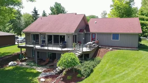 Exterior - 1988 N N Hvn, Gladwin, MI 48624 photo 10 of 19