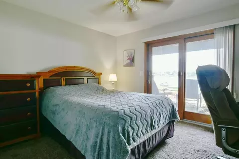 Bedroom - 1988 N N Hvn, Gladwin, MI 48624 photo 5 of 7