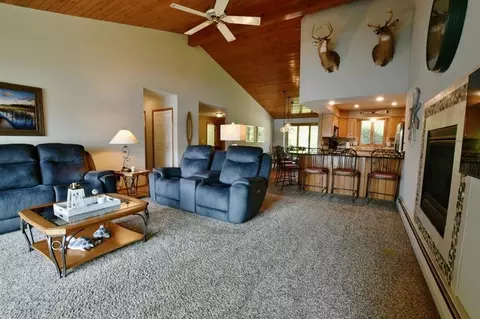 Living - 1988 N N Hvn, Gladwin, MI 48624 photo 1 of 4
