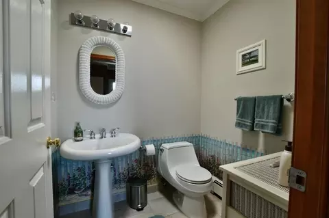 Bath - 1988 N N Hvn, Gladwin, MI 48624 photo 1 of 8
