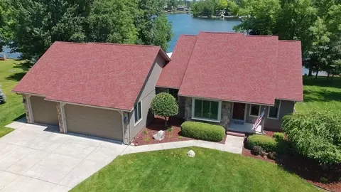 Exterior - 1988 N N Hvn, Gladwin, MI 48624 photo 3 of 19
