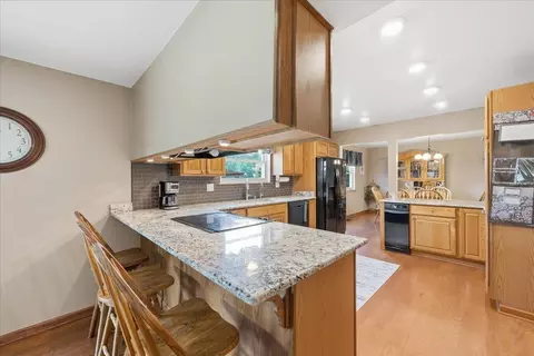 Kitchen - 9166 Meisner, Casco, MI 48064 photo 4 of 4