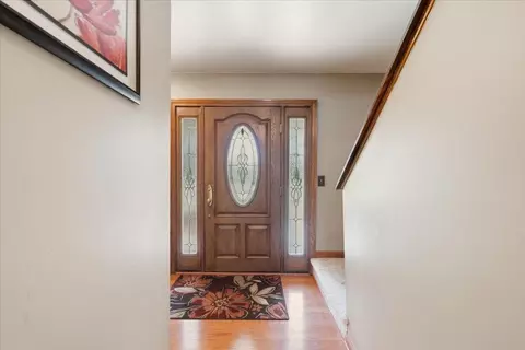 Entry Way - 9166 Meisner, Casco, MI 48064 photo 1 of 2