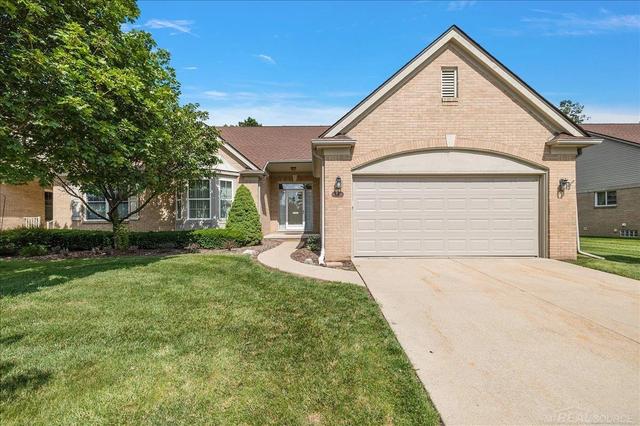 43350 Cove, Clinton Township, MI 48038