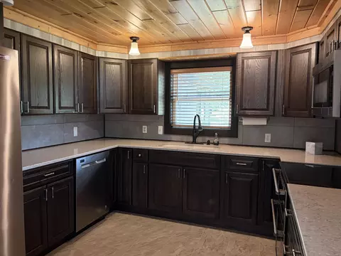 2901 E Cathy, Harrison, MI 48625 photo 3