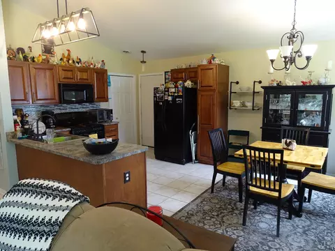 901 May, Monroe, MI 48161 photo 15