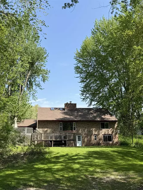 Exterior - 1864 E Chippewa Riv, Midland, MI 48640 photo 2 of 3