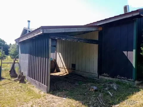 Exterior - 5301 Chappel Dm, Gladwin, MI 48624 photo 15 of 17
