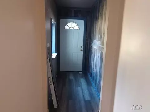 Entry Way - 5301 Chappel Dm, Gladwin, MI 48624 photo 2 of 2