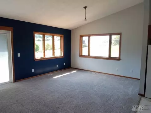 Living - 5301 Chappel Dm, Gladwin, MI 48624 photo 3 of 4
