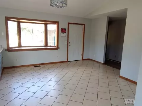 Living - 5301 Chappel Dm, Gladwin, MI 48624 photo 1 of 4