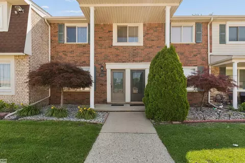 13312 Denver, Sterling Heights, MI 48312