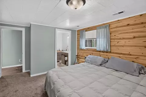 Bedroom - 4350 E Arnold Lk, Harrison, MI 48625 photo 1 of 6