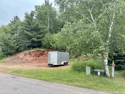 1051 Suncliffe, Ishpeming, MI 49849 photo 2