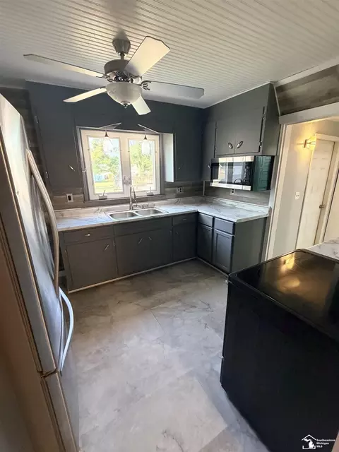 1003 Bacon, Monroe, MI 48161 photo 13