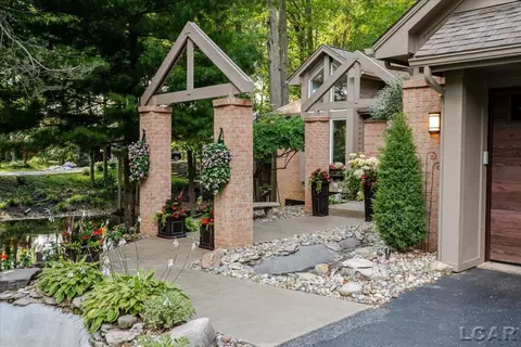 Exterior - 2288 W Smith, Temperance, MI 48182 photo 6 of 28