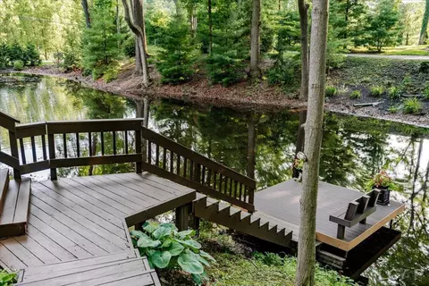 Exterior - 2288 W Smith, Temperance, MI 48182 photo 8 of 28