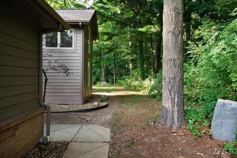 Exterior - 2288 W Smith, Temperance, MI 48182 photo 24 of 28
