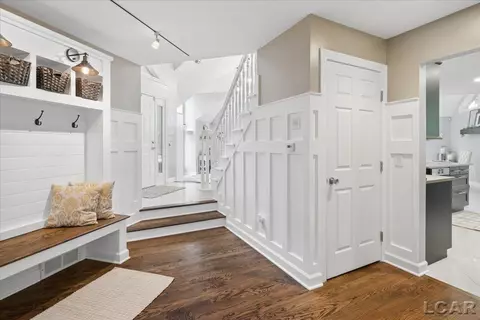 Entry Way - 2288 W Smith, Temperance, MI 48182 photo 4 of 7