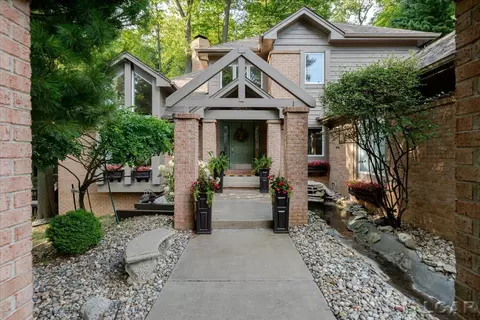 Exterior - 2288 W Smith, Temperance, MI 48182 photo 7 of 28