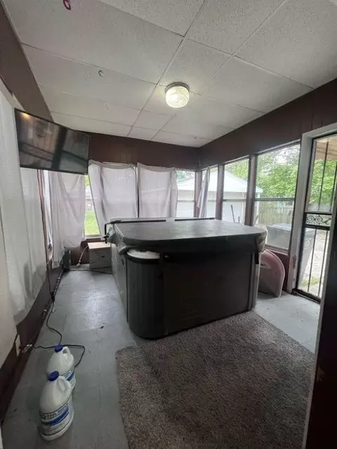 Exterior - 5413 Fleming, Flint, MI 48504 photo 2 of 3