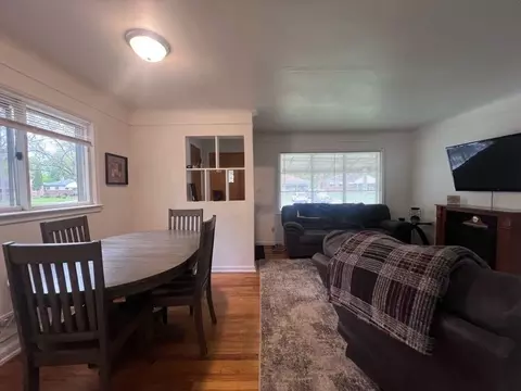 Dining - 5413 Fleming, Flint, MI 48504 photo 2 of 2