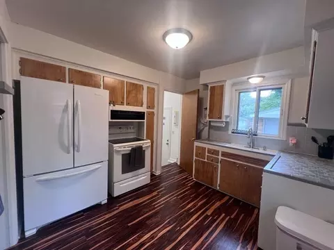 Kitchen - 5413 Fleming, Flint, MI 48504 photo 1 of 3