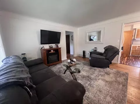 Living - 5413 Fleming, Flint, MI 48504 photo 1 of 2