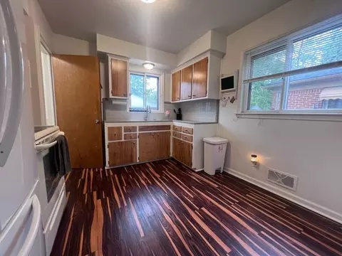 Kitchen - 5413 Fleming, Flint, MI 48504 photo 3 of 3