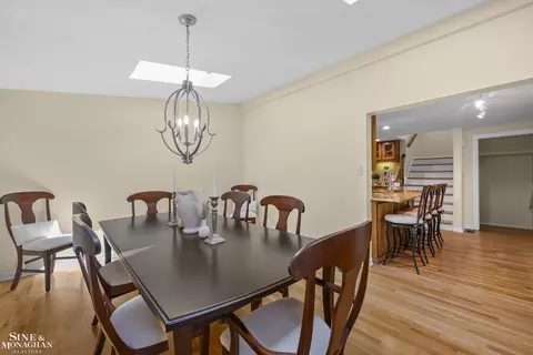 Dining - 190 Lakeview, Grosse Pointe Farms, MI 48236 photo 2 of 2