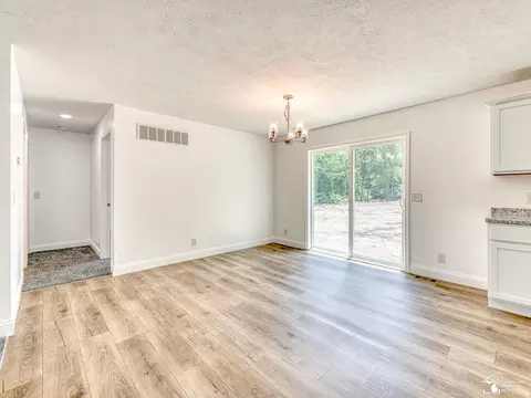 3901 Kane, Carleton, MI 48117 photo 8