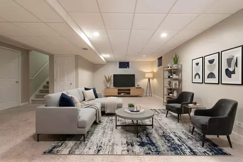 Living - 11368 August, Freeland, MI 48623 photo 5 of 5