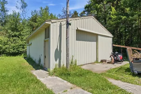 3109 E Monroe, Midland, MI 48642 photo 8