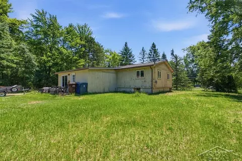 3109 E Monroe, Midland, MI 48642 photo 7