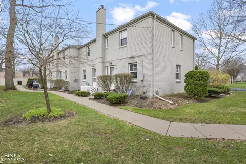 Exterior - 716 Graefield, Birmingham, MI 48009 photo 2 of 2