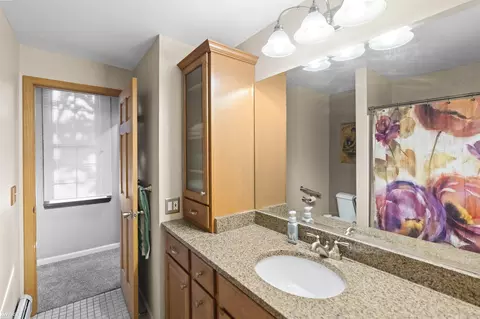 Bath - 308 Emily, Flushing, MI 48433 photo 2 of 6