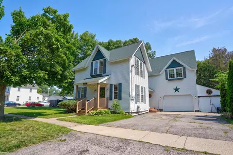 Exterior - 308 Emily, Flushing, MI 48433 photo 6 of 17
