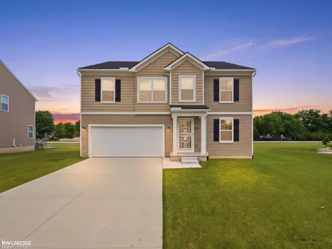 54470 Heron, Chesterfield, MI 48047