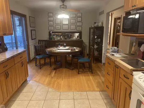 Kitchen - 2567 St Clair Riv, Algonac, MI 48001 photo 3 of 4