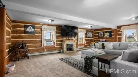 Living - 3774 18th, Escanaba, MI 49829 photo 1 of 3