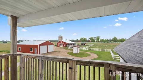 Exterior - 3774 18th, Escanaba, MI 49829 photo 2 of 5