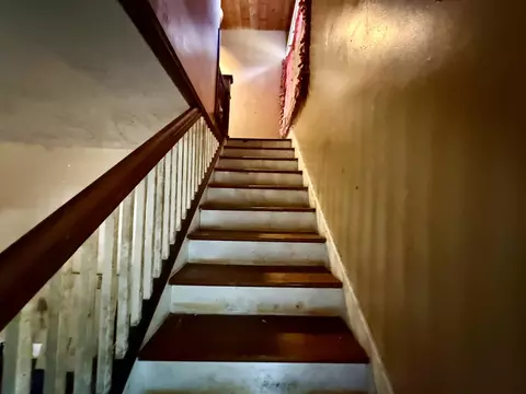 Entry Way - 925 S Ball, Owosso, MI 48867 photo 3 of 3