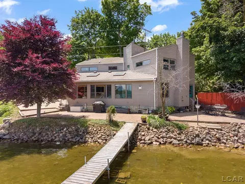 3530 Geneva, Manitou Beach, MI 49253