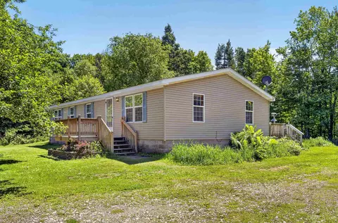 146 E State Highway M94, Skandia, MI 49885