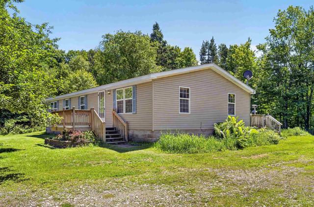 146 E State Highway M94, Skandia, MI 49885
