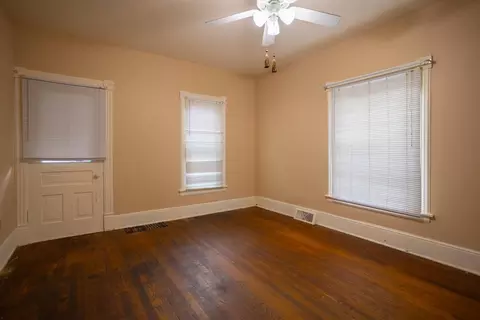 Bedroom - 526 E Williams, Owosso, MI 48867 photo 1 of 6