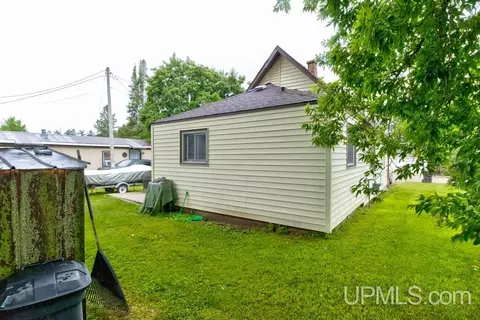 Exterior - n15958 High Street, Powers, MI 49874 photo 6 of 9
