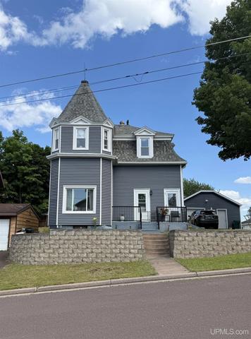 303 S 4th, Hurley, WI 54534