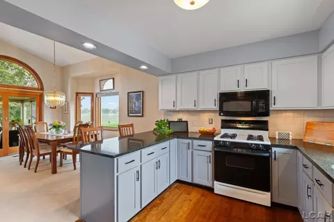 Kitchen - 8070 Wadding, Onsted, MI 49265 photo 4 of 7